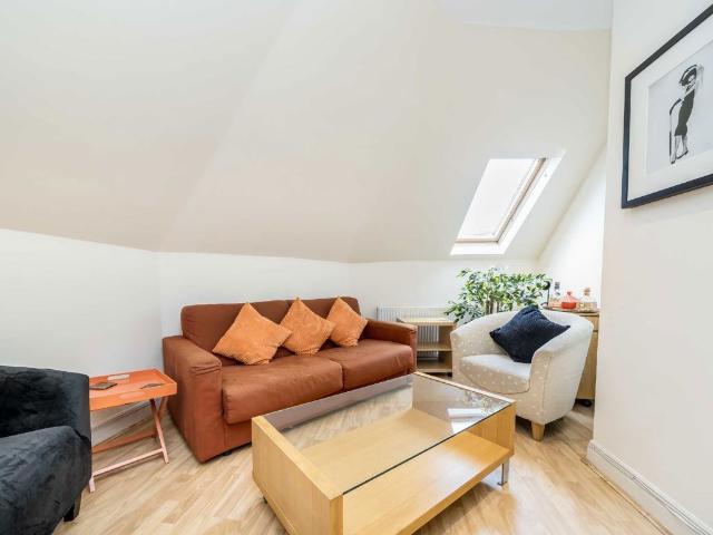 Theobalds Road, Theobalds Road WC1X, 1 bed flat to rent, £2,300 pcm | PrimeLocation