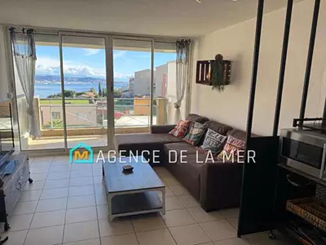 Théoule sur Mer 06590 Achat / Vente appartement 2 pièces t2 piscine terrasse