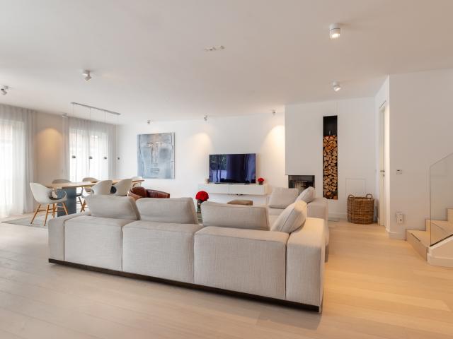 Therese: Exquisites, voll möbliertes Penthouse mit Roofgarden