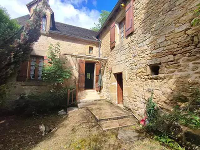 Thiviers 24800 Achat / Vente maison 5 pièces t5 au dernier étage