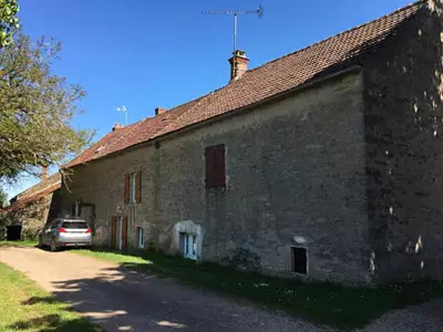 Thizy 89420 Achat / Vente maison 8 pièces t8