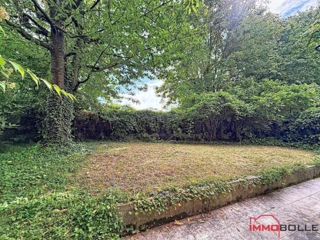 Thieffry – FURNISHED triplex + garden