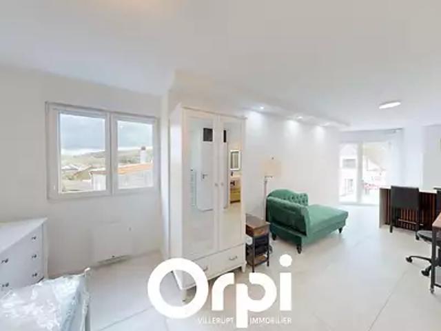 Thil 54880 Location appartement 1 pièce t1 au dernier étage terrasse