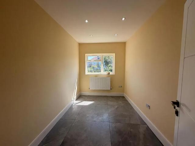 Thimbler Road, Coventry CV4, 5 bed semi detached house to rent, £2,200 pcm | PrimeLocation