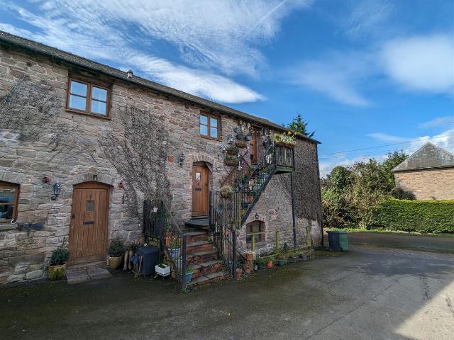 Thinghill Court, Hereford HR1, 2 bed flat to rent, £750 pcm | PrimeLocation