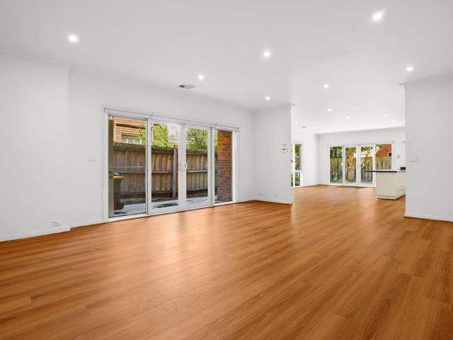 Thinking of selling? Contact our agent