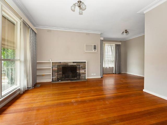 Thinking of selling? Contact our agent