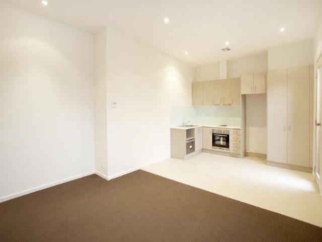 Thinking of selling? Contact our agent