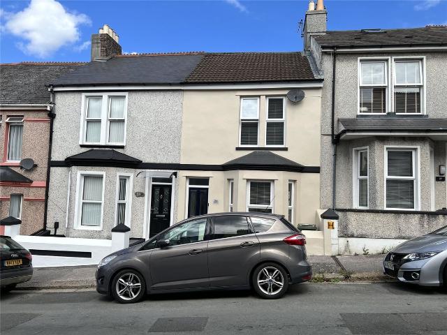 Third Avenue, Camels Head, Plymouth, Devon PL2, 2 bed terraced house to rent, £1,000 pcm | PrimeLocation