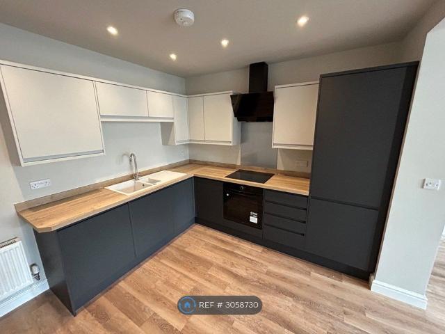 Third Avenue, Oldfield Park, Bath BA2, 1 bed flat to rent, £1,275 pcm | PrimeLocation