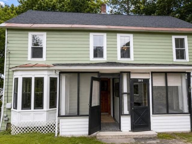 Third St, Newport City, Home For Sale