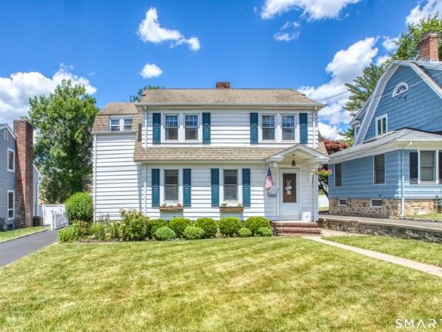 Third St, Stamford, Home For Sale