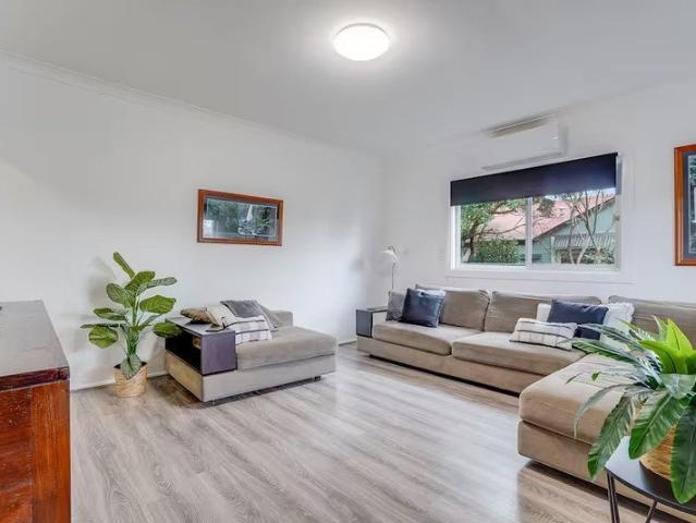 Thirlmere Family Retreat | Pet Friendly Home with Entertainer's Yard, Dual Bathrooms & Regional Escape 3 Bed | 2 Bath | Up to 8 Guests