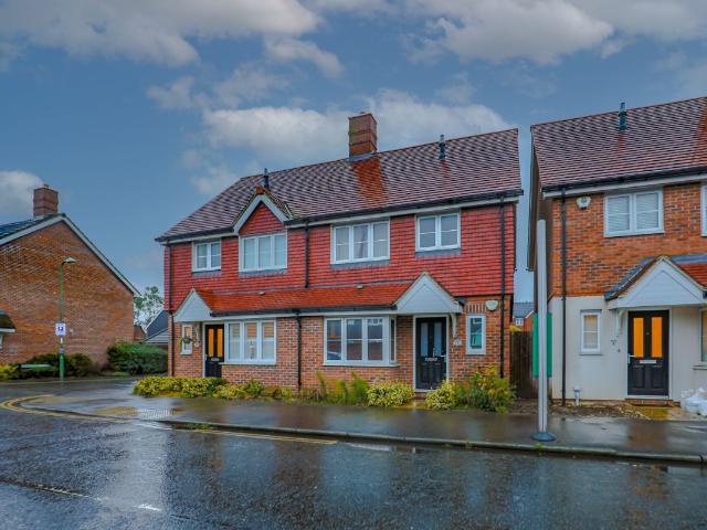 Thirlmere Terrace, Surrey KT12, 4 bed terraced house to rent, £2,500 pcm | PrimeLocation