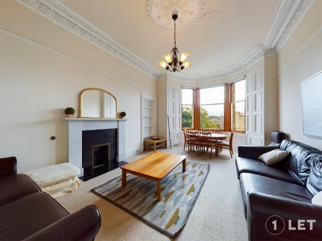 Thirlestane Road, Marchmont. 4 bed flat to rent £3,200 pcm £738 pw