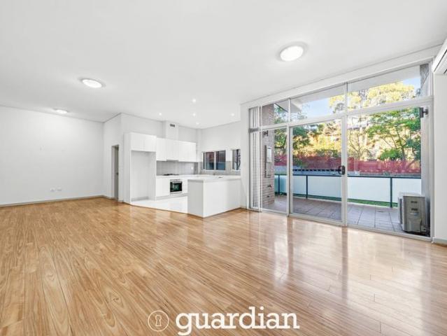 Contemporary Apartment with 3 Metre Ceilings, & Double Garage