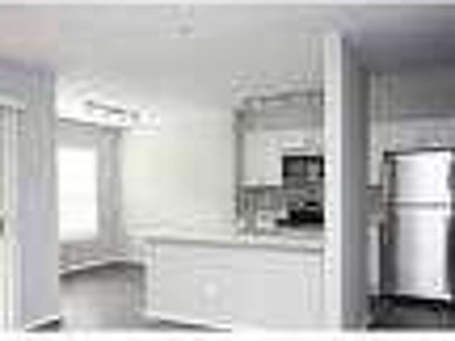 This Apartment is a must see. Pet OK!