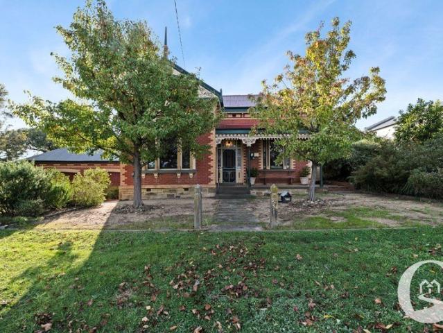 This Bendigo Period Home Could be the Solution!