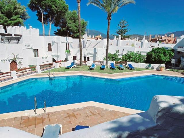 Duplex Townhouse in Atalaya de Río Verde, Nueva An.