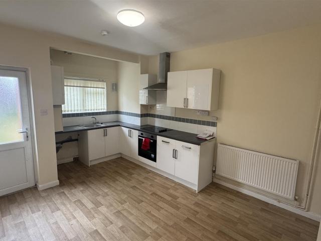 This charming two bedroom mid terraced house coming to the market unfurnished. Available to professionals and students. Situated close to a selection of amenities and excellent transport links to the city centre. The property comprises  A spacious living