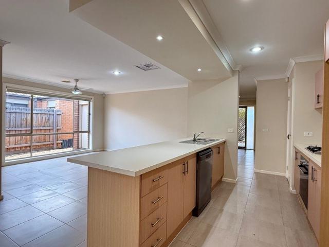 THIS PROPERTY FEATURES