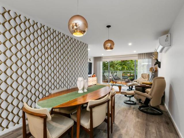 THIS PROPERTY FEATURES
