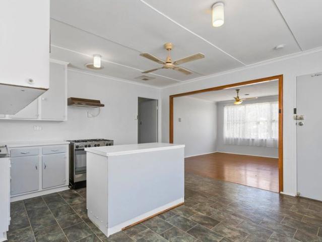 THIS PROPERTY FEATURES