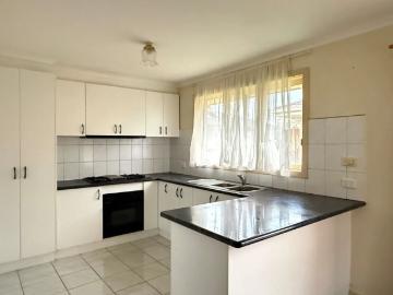 THIS PROPERTY FEATURES