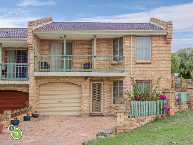 THIS PROPERTY WILL NOT DISAPPOINT LOCATION!
