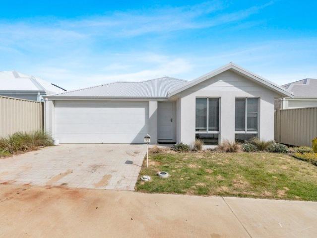 This stunning 4 bedroom, 2 bathroom house