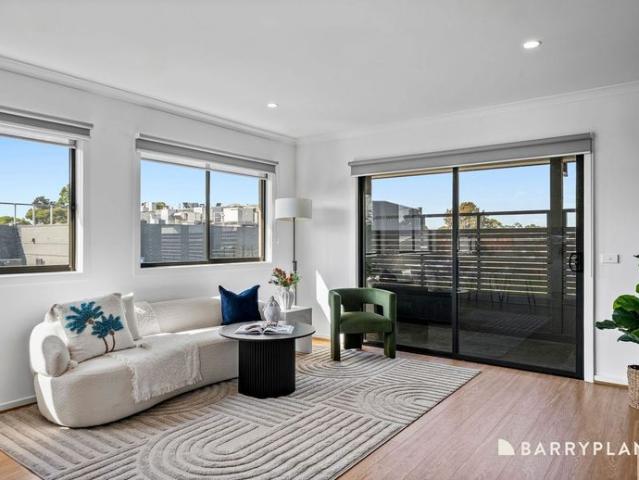 This stylish townhouse delivers an exceptional blend of space, comfort, and low maintenance convenience in the heart of Braybrook