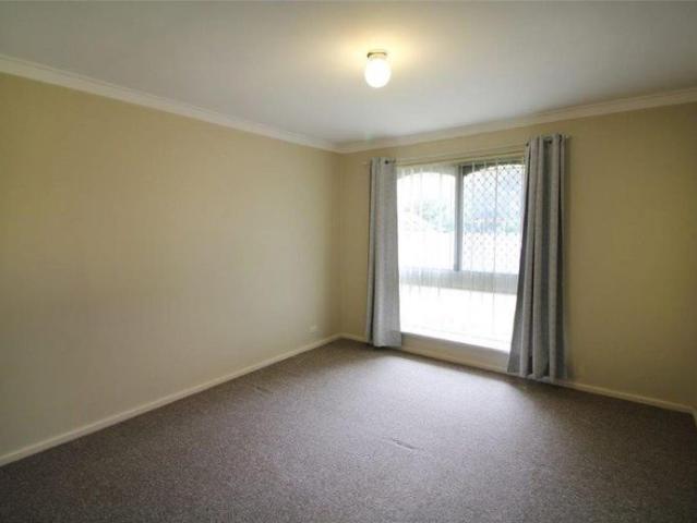 This Well Located Family Home is Ready to Welcome You!