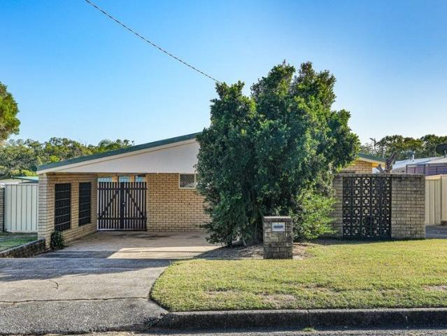THIS WELL MAINTAINED HOME WITH DOUBLE BAY SHED IS AVAILABLE NOW!