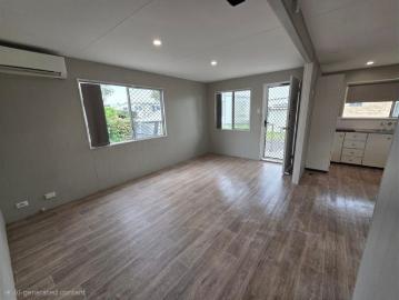 This well presented 2 Bedroom Cabin available from end of June Water usage included!