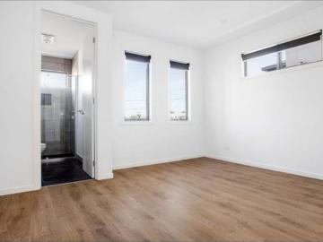 This 3 bedroom modern townhouse with quality finishes