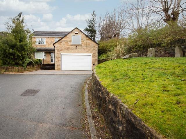 Thistle Hill, Huddersfield HD5, 4 bed detached house to rent, £1,900 pcm | PrimeLocation