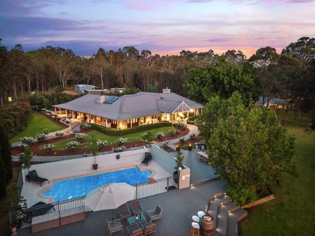 Thistle Hill Prestige income estate in wine country