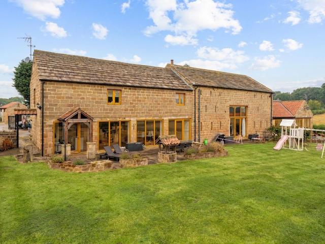 Thistle Hill, Thistle Hill Farm HG5, 4 bed barn conversion to rent, £3,795 pcm | PrimeLocation