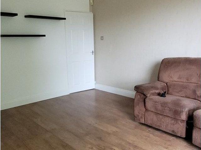 Thistledown, Basildon SS14, 1 bed flat to rent, £1,200 pcm | PrimeLocation
