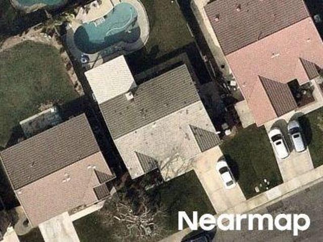 Thistledown Ln