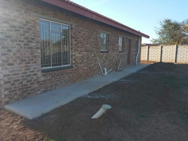 Three Bed Two bath house to rent Riversdale Meyerton