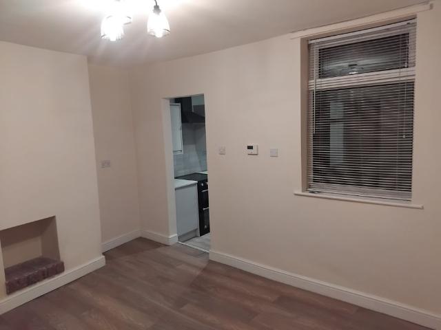 Three Bedroom Mid Terrace House for Rent in South Normanton
