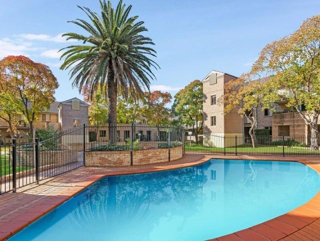 Three Bedroom on Top Floor