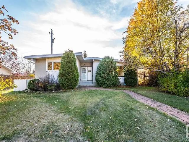 Three bedroom one bathroom near to southgate mall and LRT