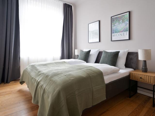 Three Bedroom Apartment with balcony