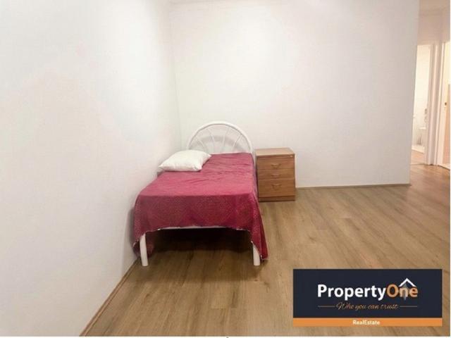 Three Bedroom Apartment for Rent in Eastlakes. Don't miss out
