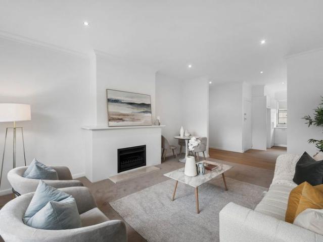 Three Bedroom Apartment in Perfect Location