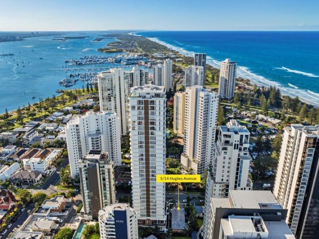 Three Bedroom Beachside Apartment Small Block Of 5 Units Must Be Sold On Or Before Auction Day