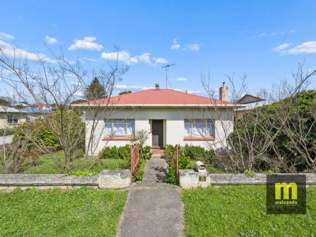 THREE BEDROOM COSY HOME IN QUIET LOCATION