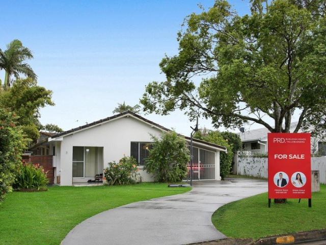 Three Bedroom Duplex with Lifestyle and Convenience at Your Doorstep